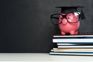 Aux bourses et prêts d'études du canton, certaines communes ajoutent un complément (ici une ill. de la ville de Sierre)